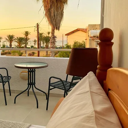 Justsmile - Seaview Maisonette In Latchi