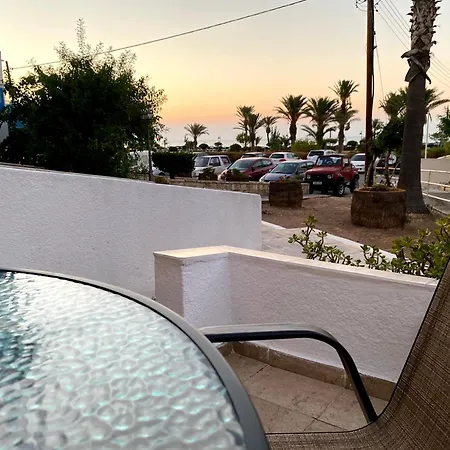 Justsmile - Seaview Maisonette In Latchi