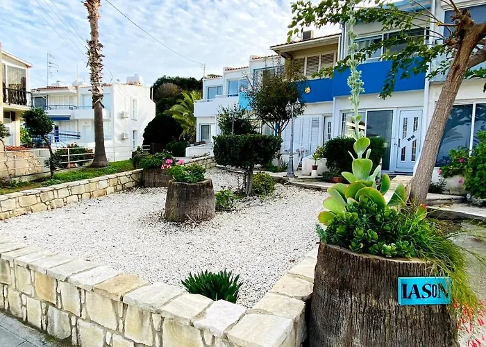 Justsmile - Seaview Maisonette In Latchi